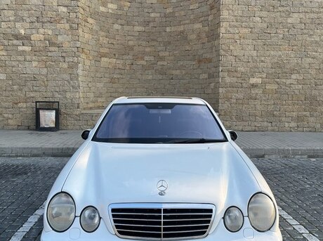 Mercedes E 320 2000