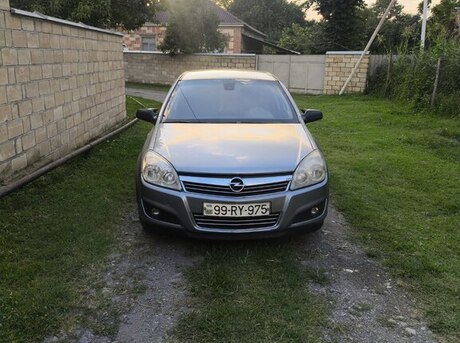 Opel Astra 2007