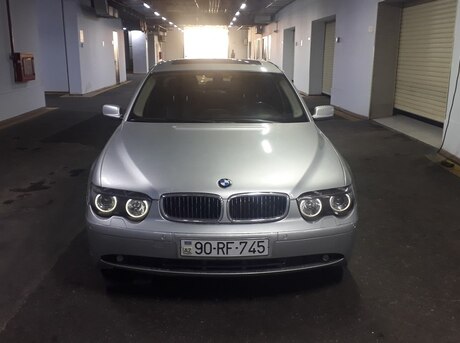 BMW 735