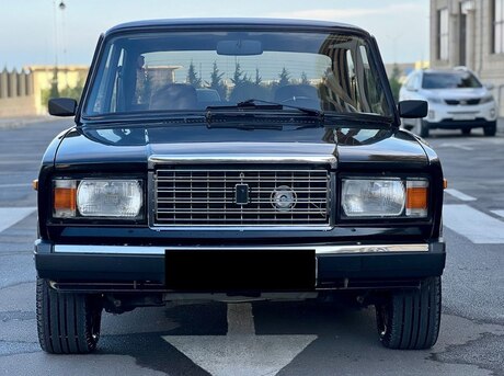 LADA (VAZ) 2107