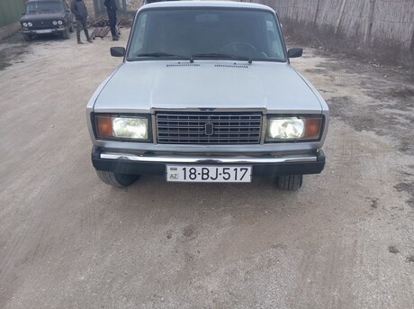 LADA (VAZ) 2107