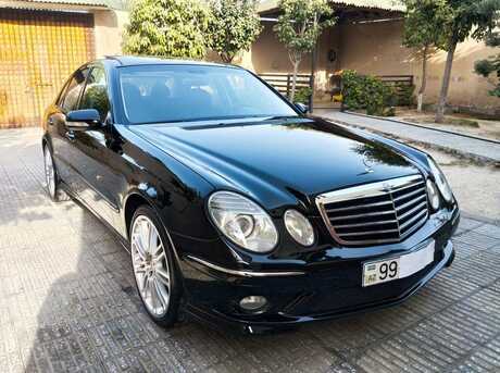 Mercedes E 200