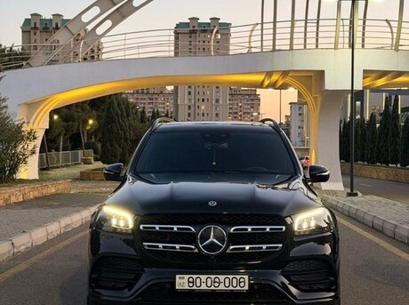 Mercedes GLS 450 4MATIC