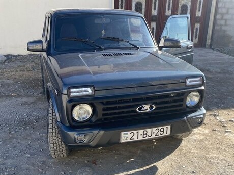 LADA (VAZ) Niva