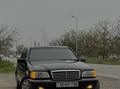 Mercedes C 230