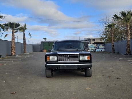 LADA (VAZ) 2107