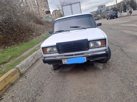 LADA (VAZ) 2107