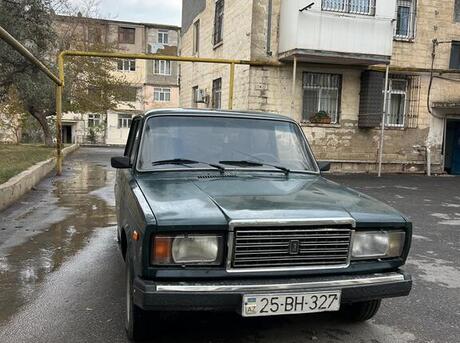 LADA (VAZ) 2107
