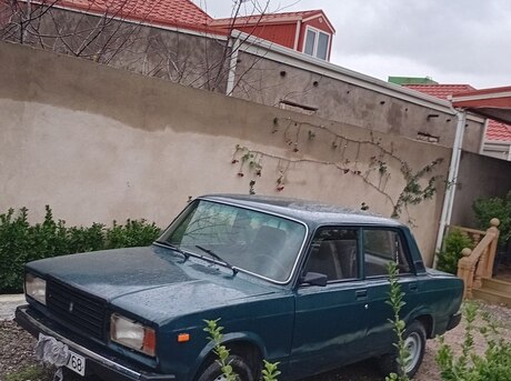 LADA (VAZ) 2107