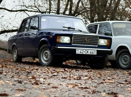 LADA (VAZ) 2107