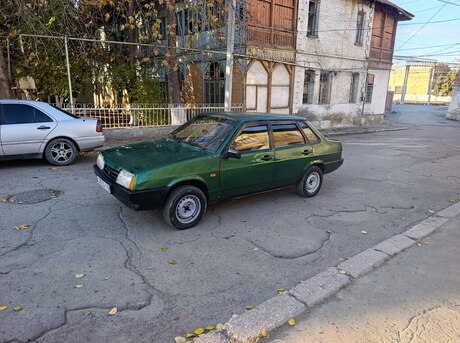 LADA (VAZ) 21099