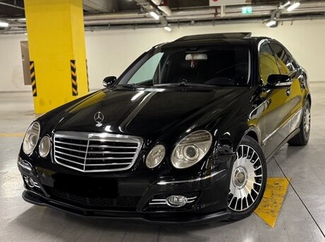Mercedes E 300
