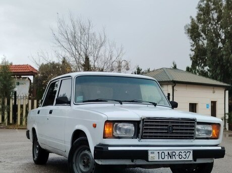 LADA (VAZ) 2107