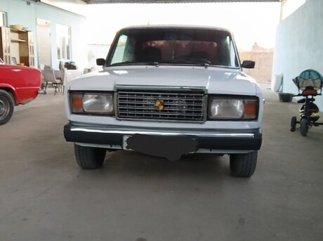 LADA (VAZ) 2107