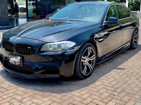 BMW 528
