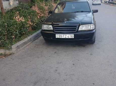 Mercedes C 200