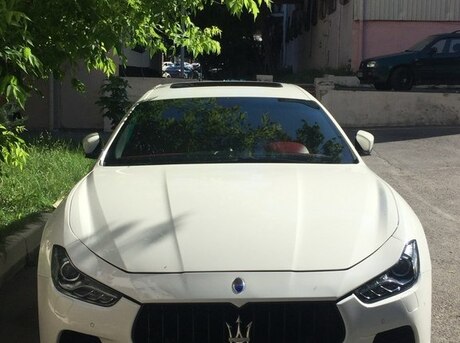 Maserati Ghibli