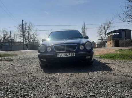 Mercedes E 270