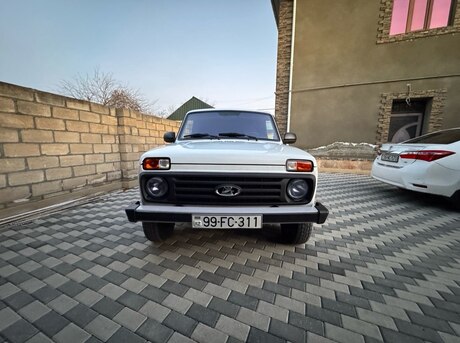 LADA (VAZ) Niva