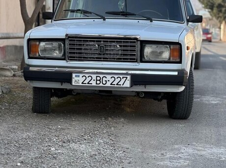 LADA (VAZ) 2107