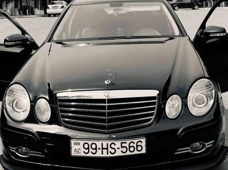 Mercedes E 220