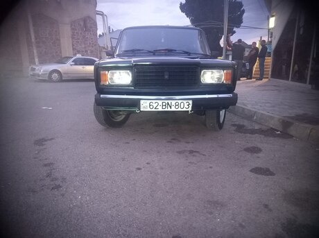 LADA (VAZ) 2107
