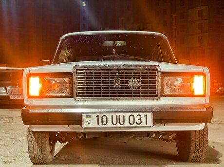 LADA (VAZ) 2107