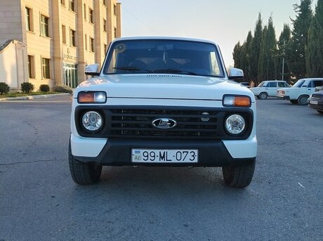 LADA (VAZ) Niva