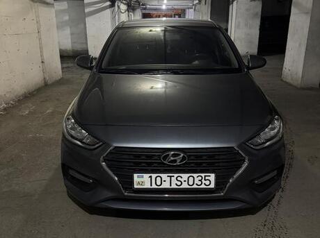 Hyundai Accent