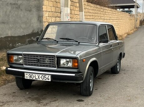 LADA (VAZ) 2107