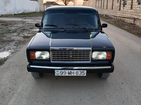 LADA (VAZ) 2107