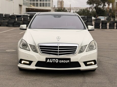 Mercedes E 300