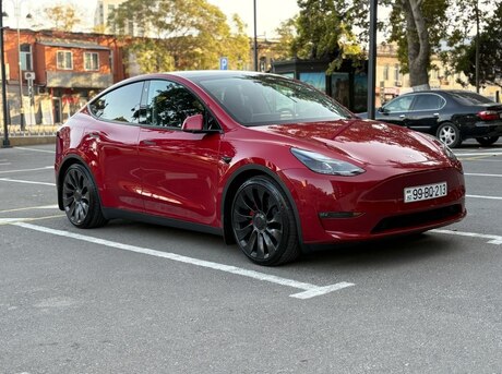 Tesla Model Y 2022