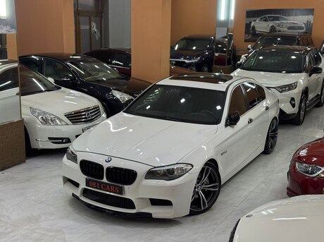 BMW 528