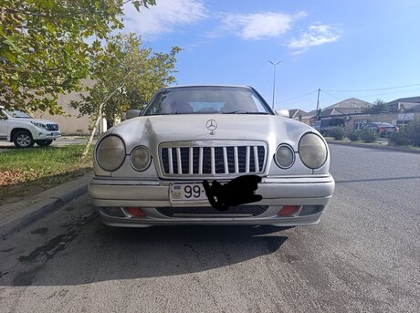 Mercedes E 290 1998
