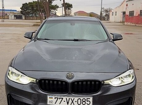 BMW 328 2015