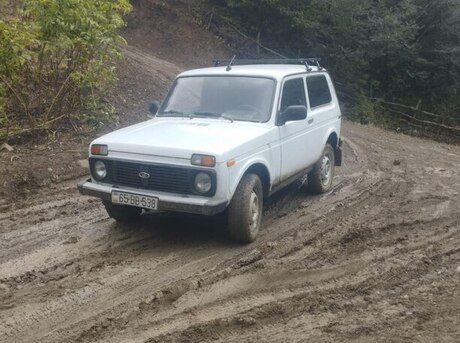 LADA (VAZ) Niva 1999