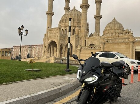 CFMOTO 250 SR 2024