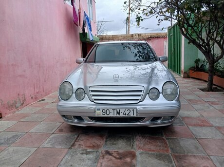 Mercedes E 220 1999