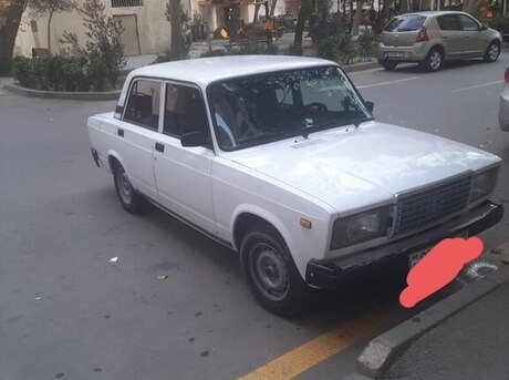 LADA (VAZ) 2107 2004