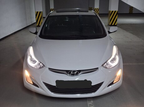 Hyundai Elantra 2013