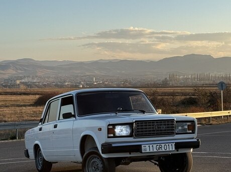 LADA (VAZ) 2107 2011