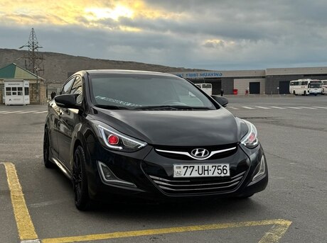 Hyundai Elantra 2011