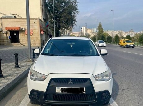Mitsubishi ASX