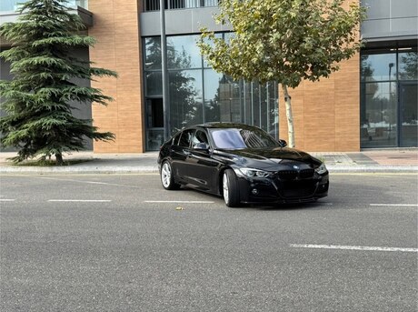 BMW 328 2016