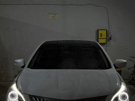 Hyundai Grandeur 2015