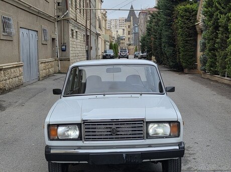 LADA (VAZ) 2107 2010