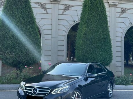 Mercedes E 200