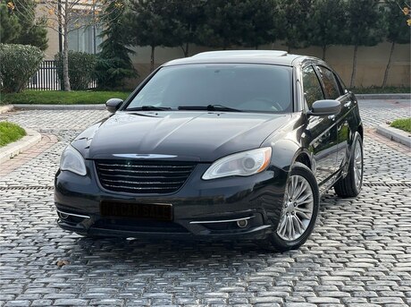 Chrysler 200 2012