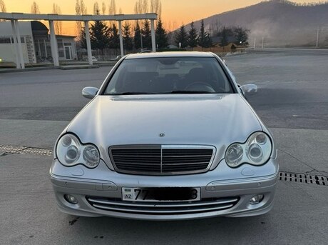 Mercedes C 200 2007